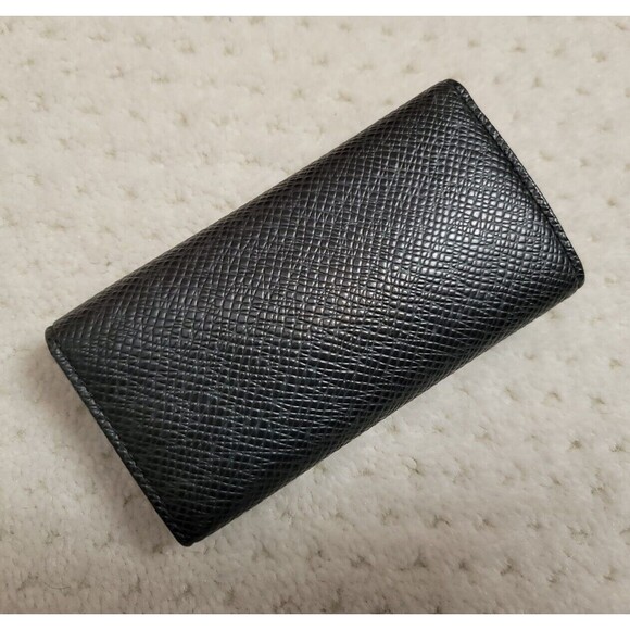 VTG EUC Louis Vuitton Black Taiga Leather 4 Key holder Key Case - Picture 3 of 7
